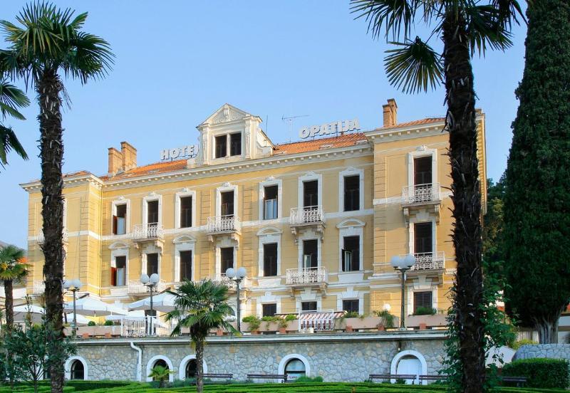 Hotel Opatija Exterior photo