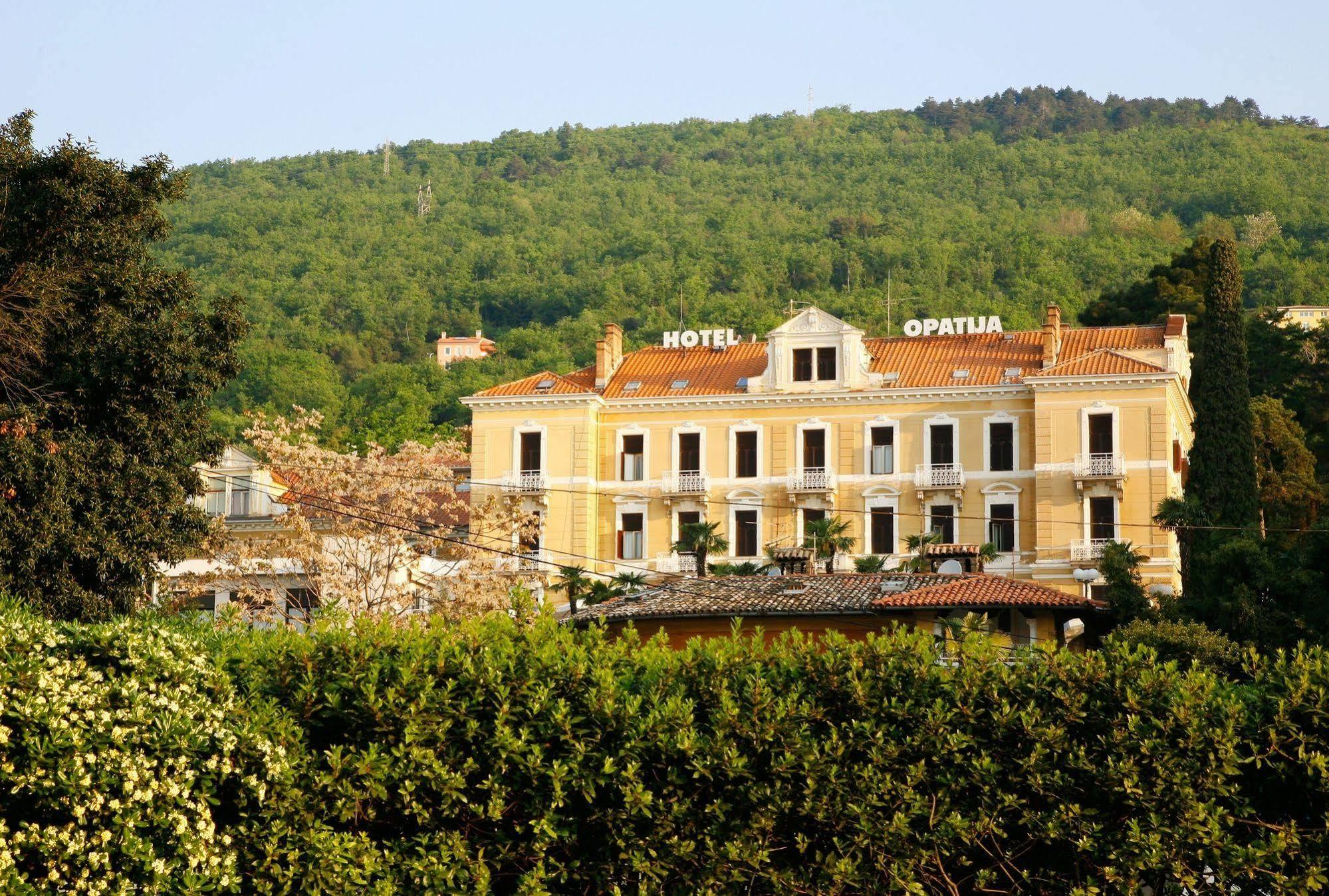 Hotel Opatija Exterior photo