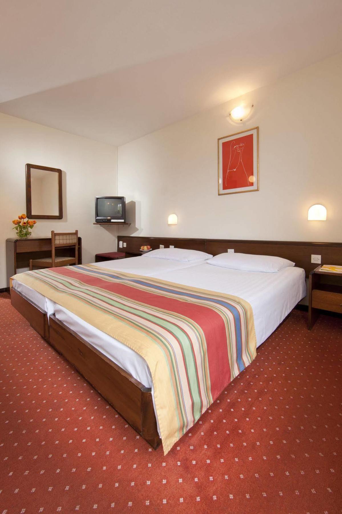 Hotel Opatija Exterior photo