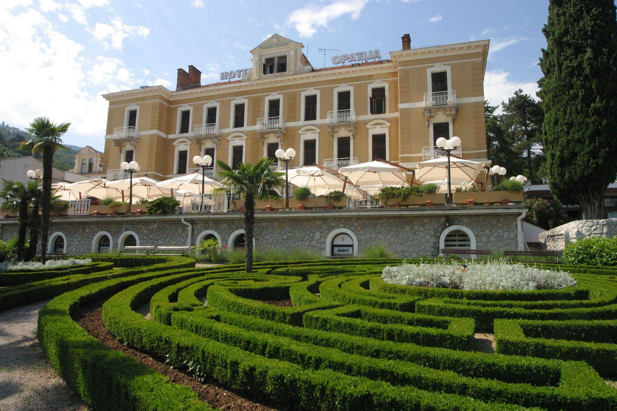 Hotel Opatija Exterior photo